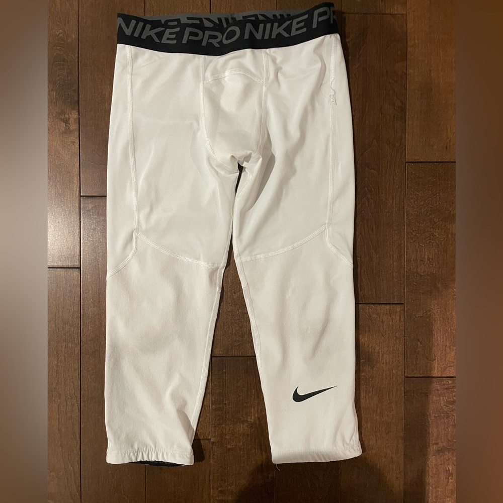 EUC boys size Large Nike compression pants